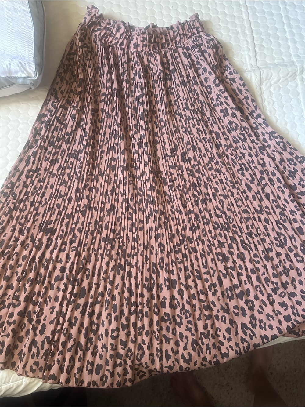 Pleated Pink Leopard Print Skirt